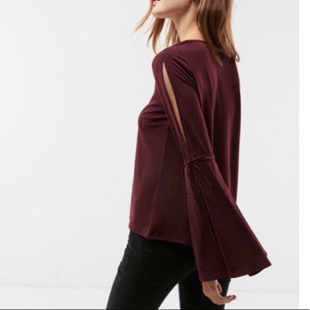 Express Maroon Bell Sleeve V-Neck Blouse - Picture 2 of 9
